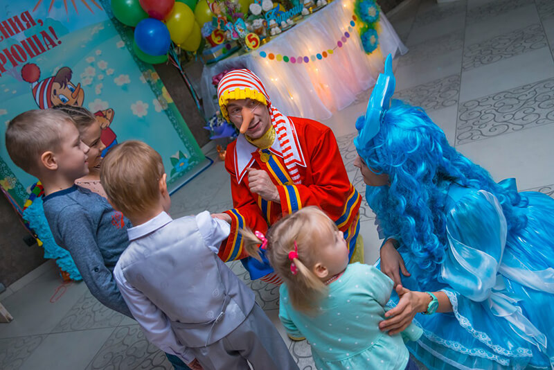 Аниматоры Мальвина и Буратино на детский праздник в Москве