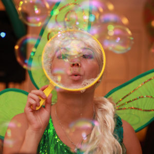 Шоу мыльных пузырей — подарок на день рождения