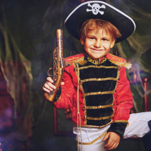 Пиратский день рождения для ребенка: советы по организации